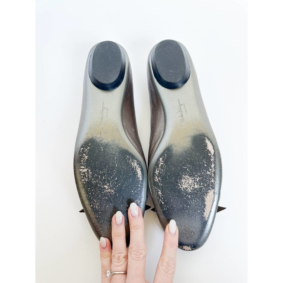 FERRAGAMO leather ballet flats womens size 8B